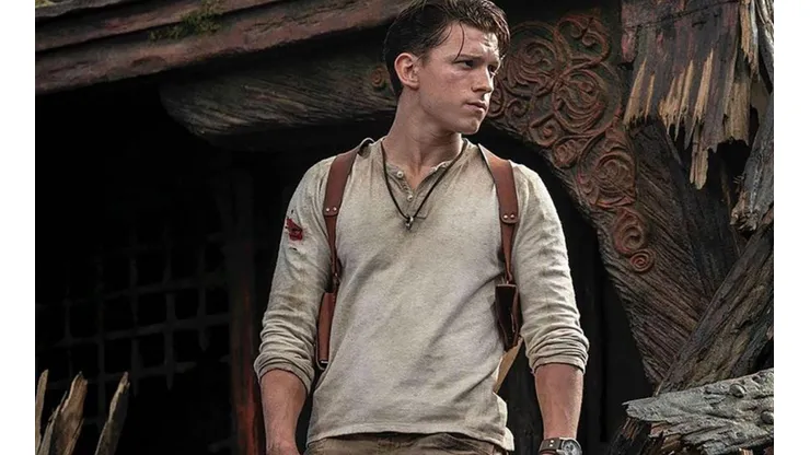 Tom Holland como Nathan Drake