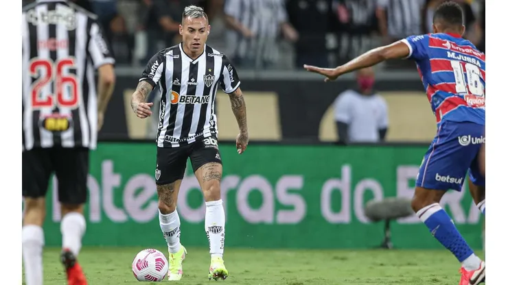Eduardo Vargas volvió a la cancha en Atlético Mineiro tras perderse los partidos de la selección chilena.