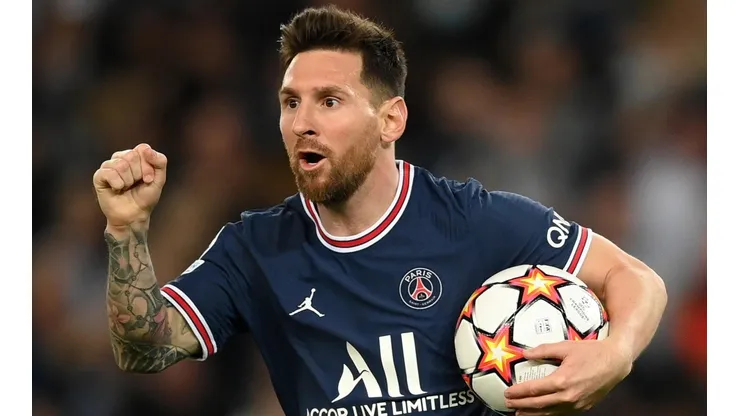 Lionel Messi marca su primer doblete con la camiseta del PSG.