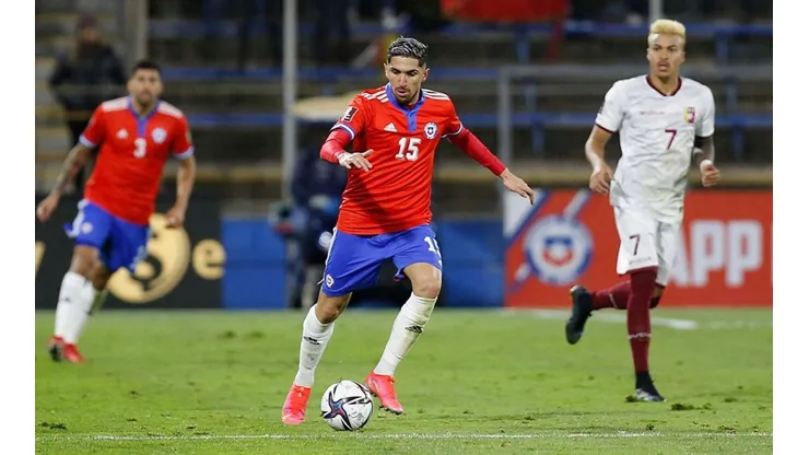 Diego Valdés es el reemplazante de Charles Aránguiz para Luka Tudor