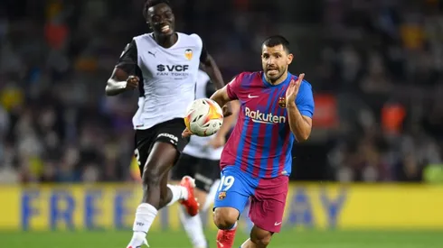 Sergio Agüero todavía recuerda el momento en que Messi se fue del club a días de haber firmado en el Barcelona