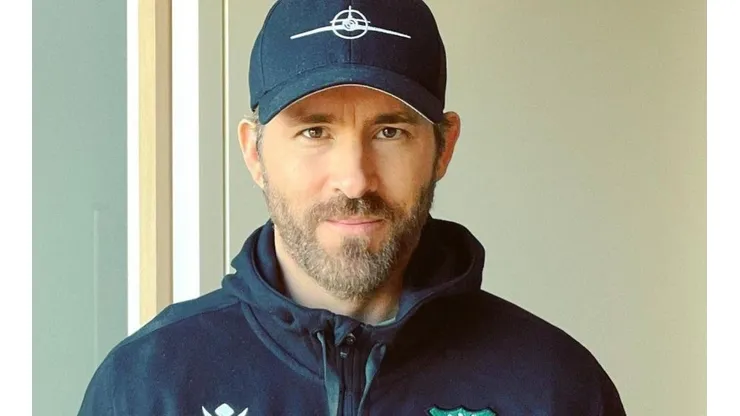 Ryan Reynolds estrena tres película este año, sólo falta que una llega a las audiencias.