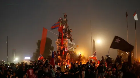 Manifestaciones se realizaron en la llamada Plaza Dignidad.