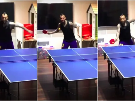 ¡Máquina! Vidal “masacra” y se luce en tenis de mesa
