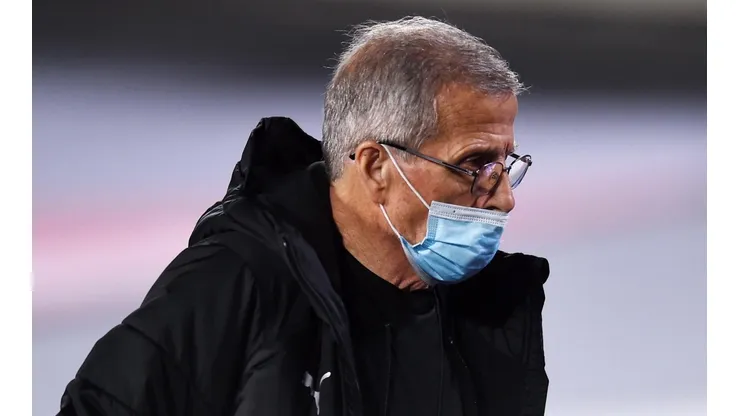 Óscar Washington Tabárez terminará su segundo ciclo al frente de Uruguay a sus 74 años.