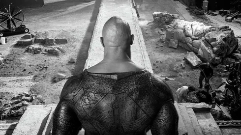 Hace un tiempo el mismo actor presentó imágenes en el set.