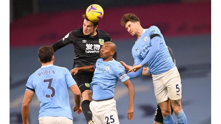 Manchester City es 3° en la Premier League con 14 puntos.