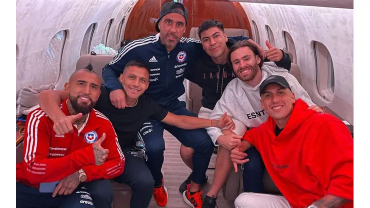 Vidal, Alexis, Bravo, Alarcón, Brereton y Roco viajaron juntos de regreso al Inter, Real Betis, Cádiz, Blackburn Rovers y Elche.