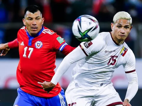 Tabla: ¡Chile se mete y queda a tres puntos!