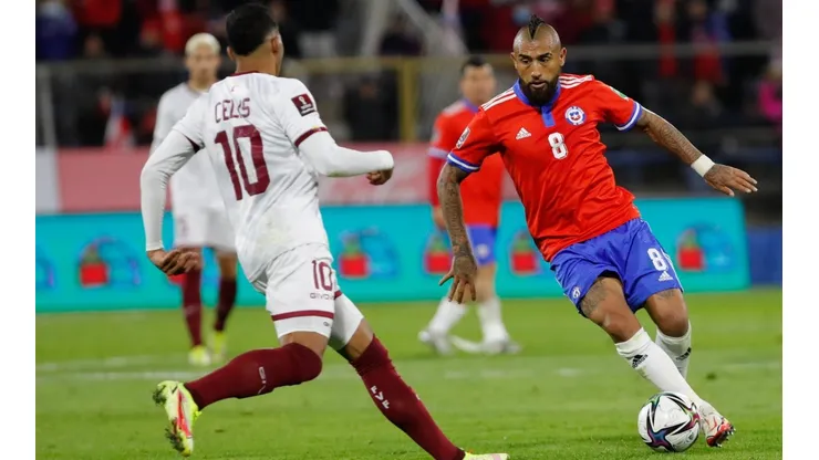 Herrera destaca a Vidal y Diego Valdés tras la victoria contra Venezuela.