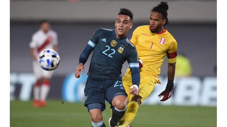 Lautaro Martínez anotó el único gol del partido para el triunfo de Argentina.