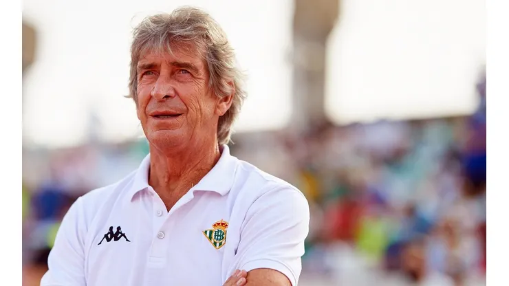 Manuel Pellegrini lleva más de veinte años en el extranjero y es el entrenador chileno más cotizado de la historia