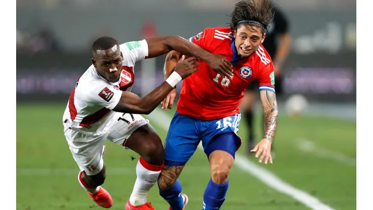 Advíncula contra Chile