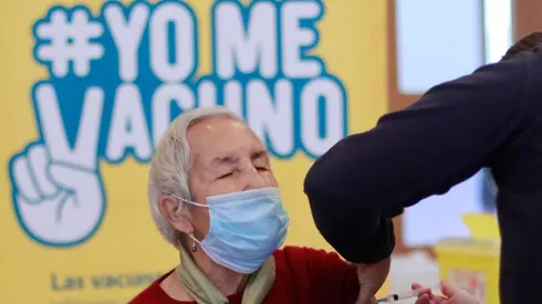 ¿Quiénes deben vacunarse este miércoles 13 de octubre?
