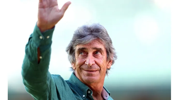 Manuel Pellegrini suma treinta años como entrenador y la selección chilena siempre espera su oportunidad
