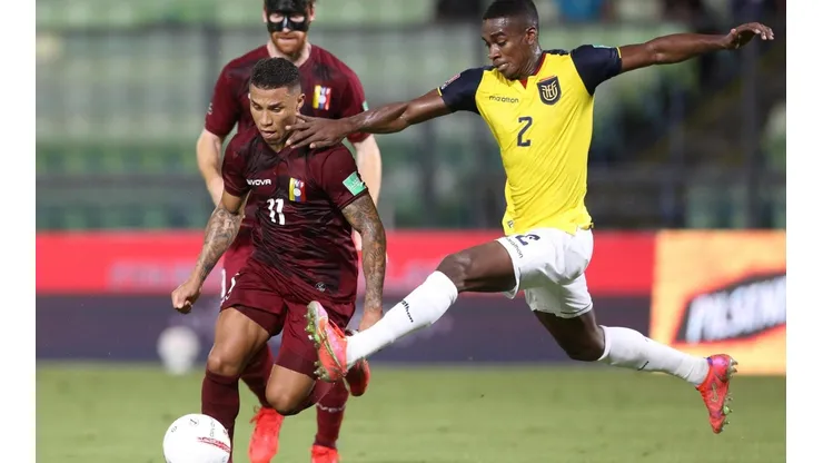 El delantero del Granada fue quien anotó el primer gol de Venezuela sobre Ecuador por Eliminatorias. Foto: Getty Images