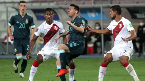 Argentina buscará seguir sumando ante una Perú que viene de caer en La Paz.