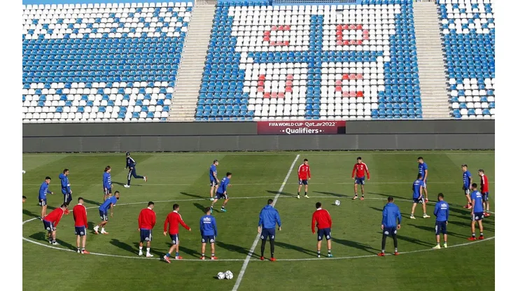 El equipo de Martín Lasarte tuvo su último entrenamiento en el estadio San Carlos de Apoquindo. Foto: ANFP