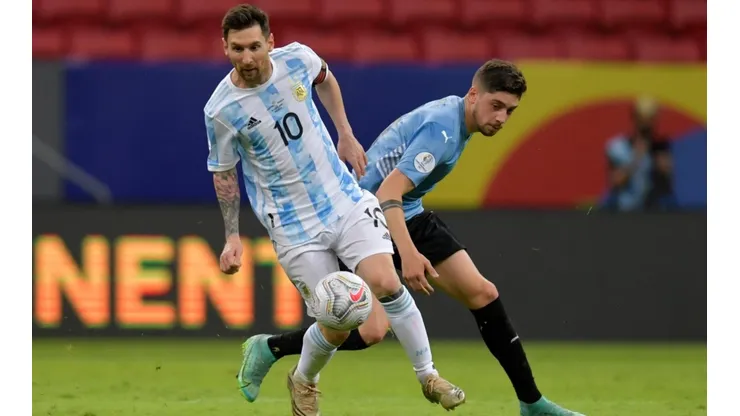 Lionel Messi enfrentará a Uruguay este domingo, donde está su amigo Luis Suárez