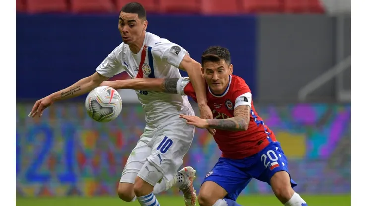 El ex seleccionado paraguayo Hugo Brizuela adelante un apretado duelo contra Chile donde cree que su equipo vendrá a replegarse.