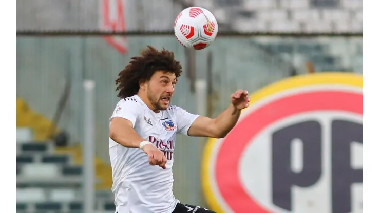 Maximiliano Falcón puede quedar suspendido para el partido ante Universidad Católica si es amonestado en Colo Colo vs Huachipato.