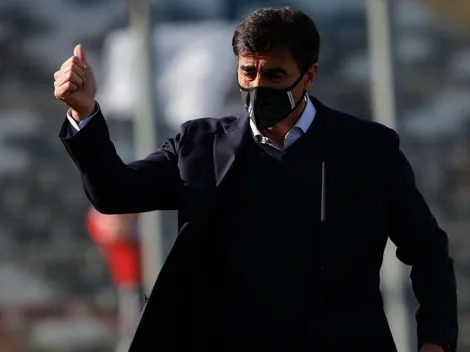 Gustavo Quinteros no responde preguntas sobre la Roja