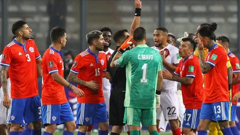 Medel es el único castigado en Chile