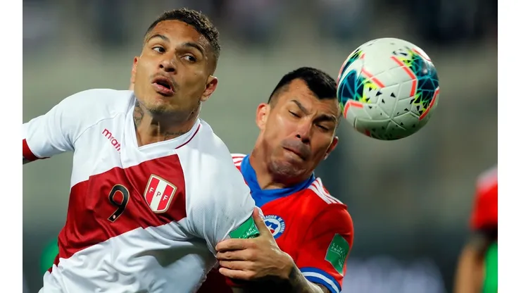 Gary Medel fue la sombra de Paolo Guerrero y evitó que el delantero peruano hiciera daño