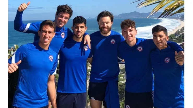 Chile está casi fuera de Qatar 2022 y ya se debate: ¿deben jugar los jovenes?