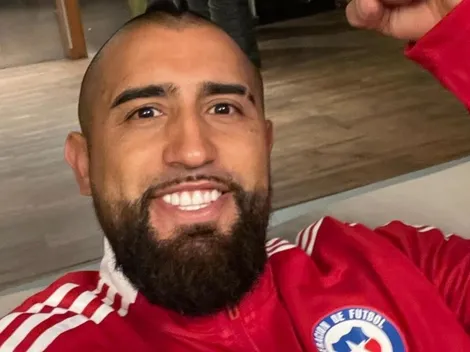 Arturo Vidal sube foto apoyando a los guerreros de la Roja