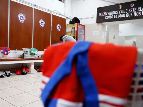 Mensaje peruano en el camarín y tipografía de la nueva camiseta de Chile