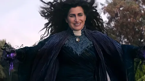 Kathryn Hahn en su rol de Agatha Harkness, en WandaVision.
