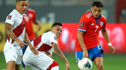 Chile ante Perú en Lima por las Eliminatorias.