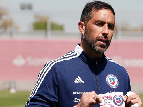 Con Claudio Bravo a la cabeza La Roja se une a la campaña Yo Mujer
