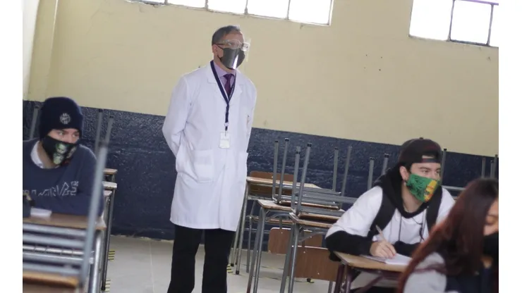 Profesores serán celebrados la próxima semana en Chile