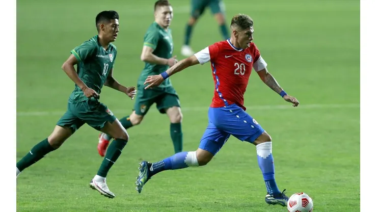 Palacios con la camiseta de la selección chilena frente a Bolivia