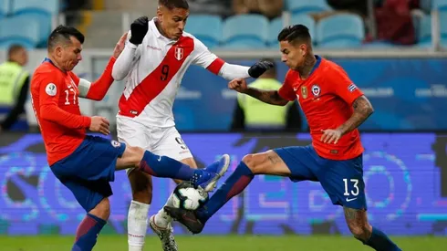 Perú probó formación y once titular para enfrentar a Chile en eliminatorias.