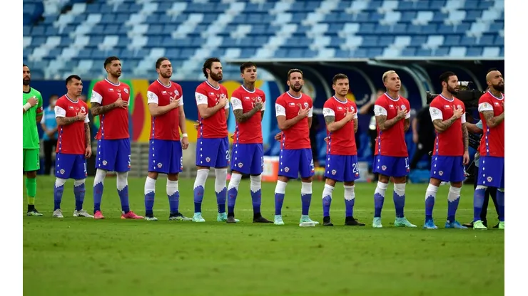 Hinchada del Perú hace un llamado a no pifiar el himno nacional de Chile