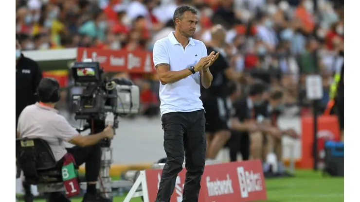 Luis Enrique se cansó de las críticas por parte de la prensa.