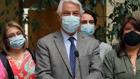 Oposición presentará acusación constitucional contra Piñera