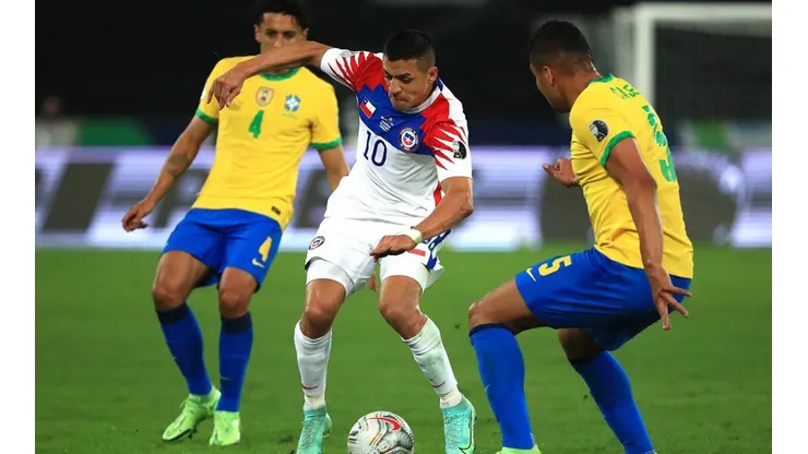 Alexis está listo para volver a jugar por Chile