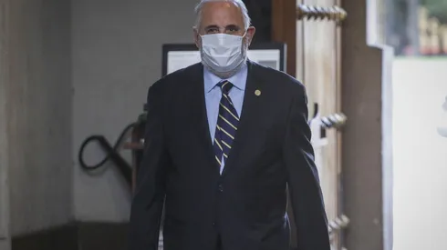 Fiscalía analizará antecedentes de venta de Dominga