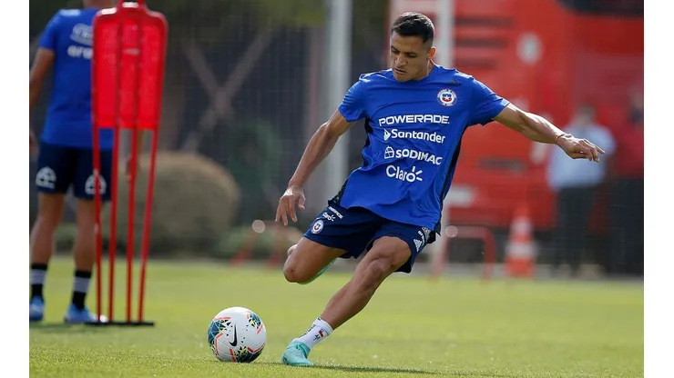 Alexis Sánchez afina el ojo de tigre: lleva tres goles en tres partidos contra Perú en Lima por eliminatorias