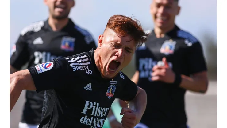 Leonardo Gil anotó uno de los dos golazos de Colo Colo frente a Palestino.