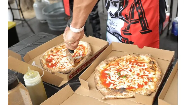 Si no agregas levadira puedes obtener una masa fina de pizza.