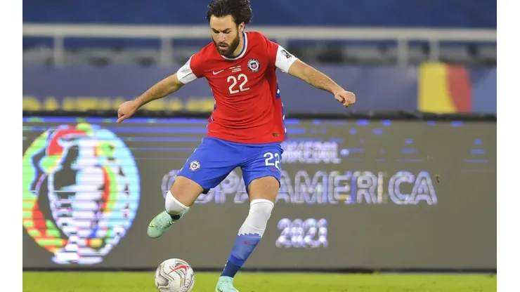 Ben 10 podrá jugar con Chile en los tres duelos de Eliminatorias a disputarse en octubre.