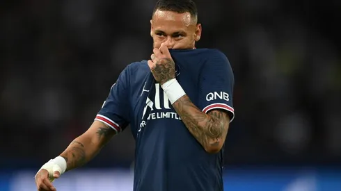 Neymar otra vez criticado en PSG