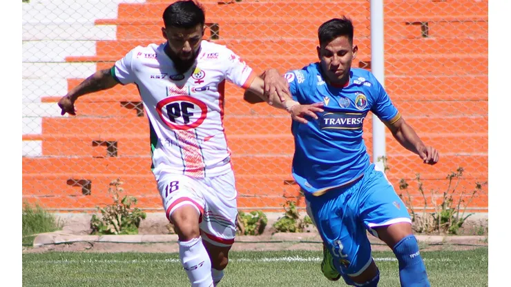Audax derrotó a Cobresal y sigue peleando por alcanzar a Colo Colo en la cima
