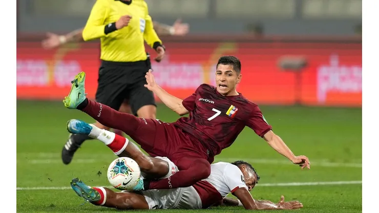 Jefferson Savarino explica por qué juega con su club y no con Venezuela.