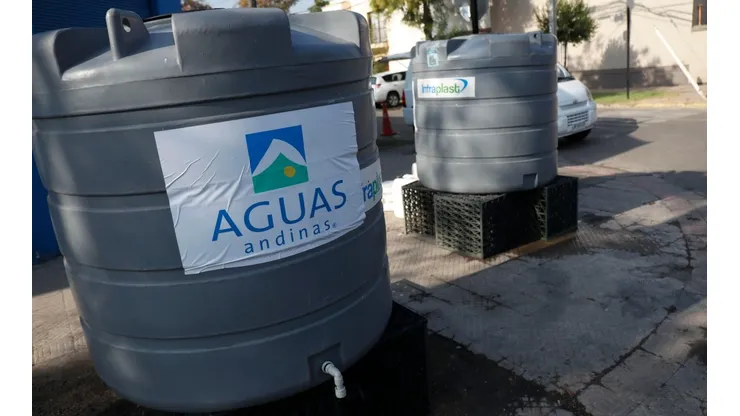 Aguas Andinas anunció un corte programado de agua entre el 4 y 5 de octubre.